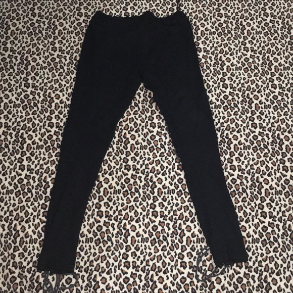 BLACK LEGGINGS - Picture 4 of 5